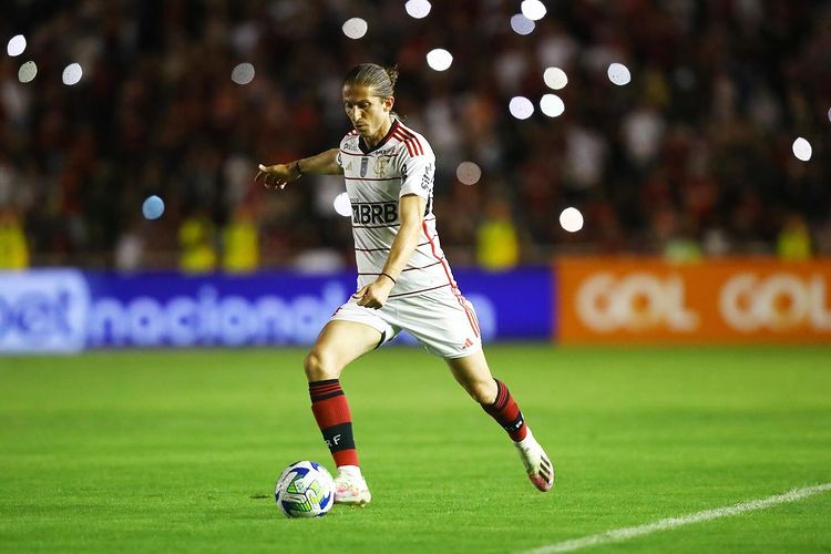 Jogador do Flamengo, Filipe Luís anuncia aposentadoria aos 38 anos