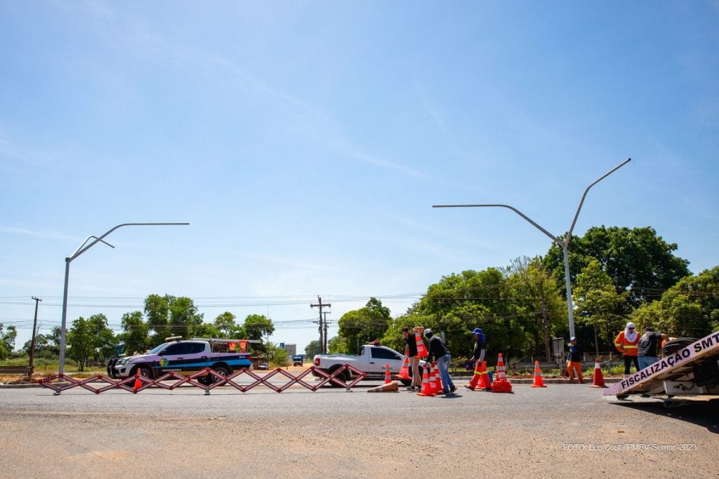 Prefeitura inicia 2ª etapa de implantação de canteiro central - Foto: PMBV/Divulgação