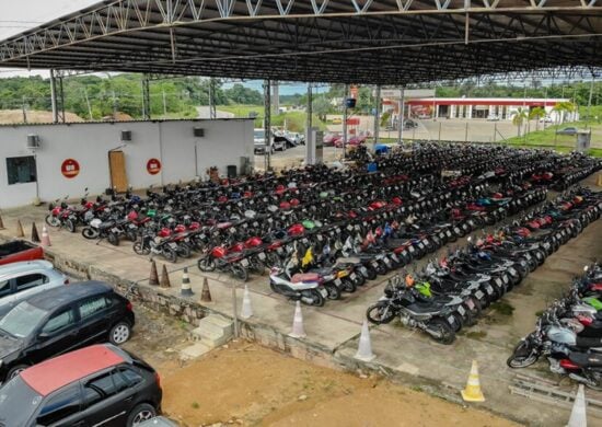 Veículos do leilão estão disponíveis para visitação no pátio da WR Leilões - Foto: Isaque Ramos / Detran-AM