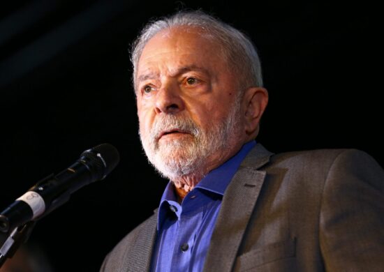 Lula pretende criar uma poupança para estudantes do Ensino Médio que podem sacar o valor quando terminarem os estudos -Foto: Marcelo Camargo/Agência Brasil