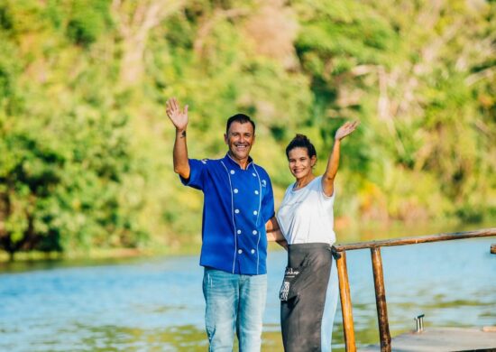 O chef de cozinha espanhol David Pegrina Capó e sua esposa, a brasileira Érica da Silva Santos