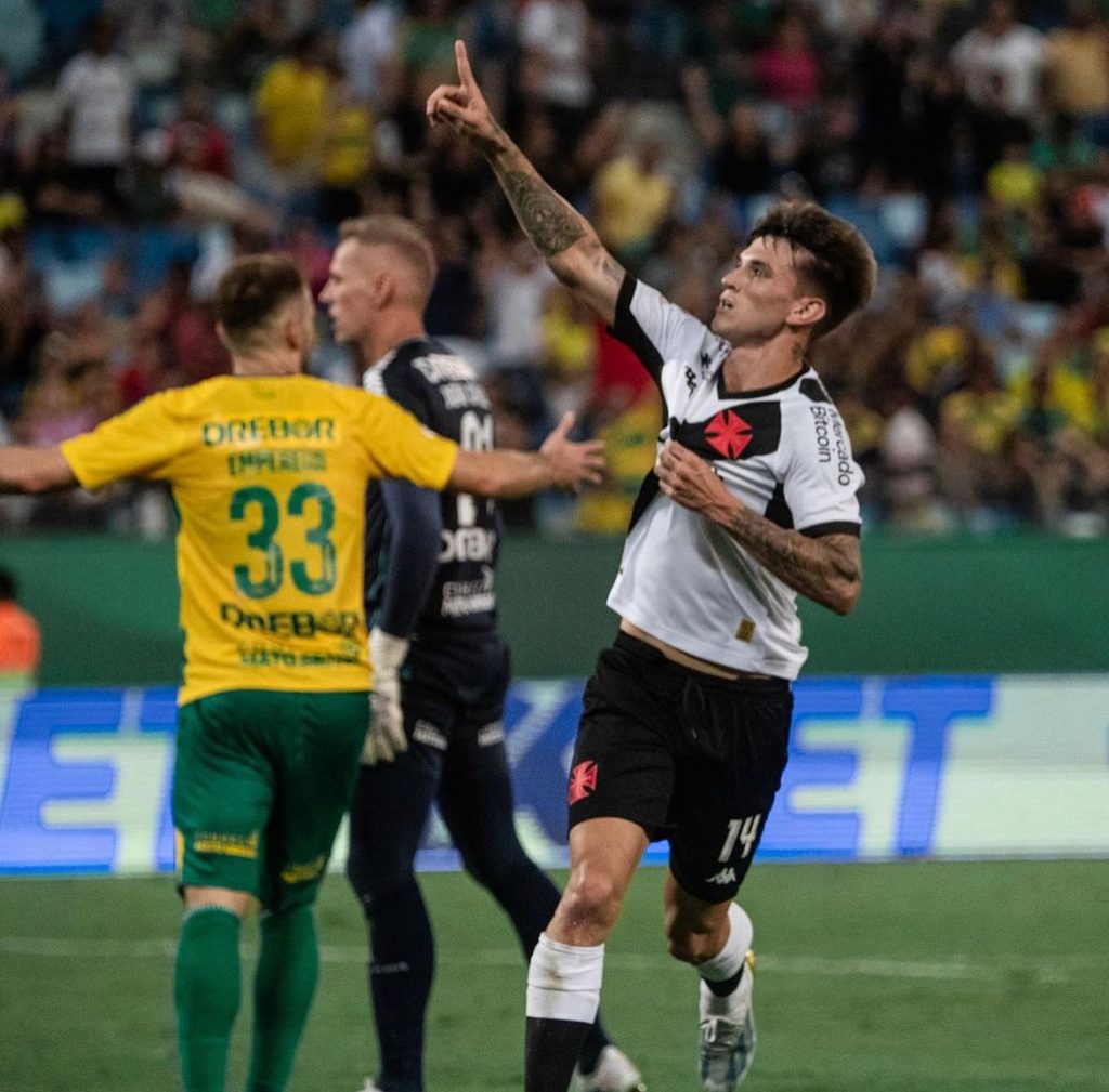 Orellano marcou um dos gols da vitória do Vasco - Foto: Leandro Amorim / Vasco da Gama