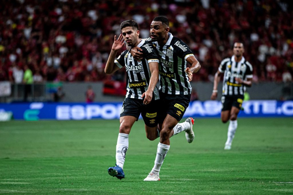 Nonato durante a partida entre Flamengo e Santos no Estádio Mané Garrincha -Foto: Alan Deyvid/Pera Photo Press/Estadão Conteúdo