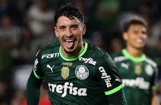 Piquerez participou do último treino e pode ser reforço no jogo entre Palmeiras e Corinthians - Foto: Reprodução/