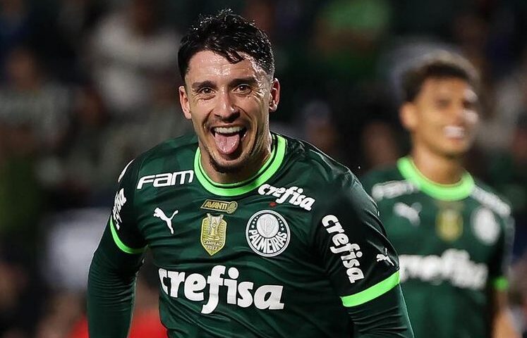 Piquerez participou do último treino e pode ser reforço no jogo entre Palmeiras e Corinthians - Foto: Reprodução/