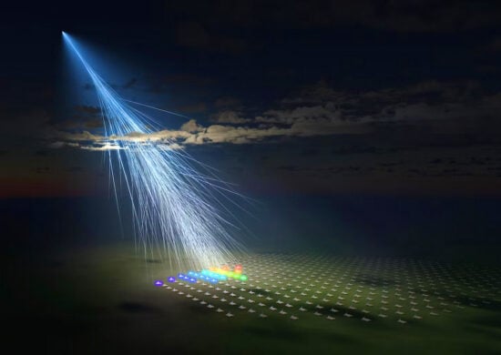 Raio cósmico raro e com alta concentração de energia é detectado caindo na Terra