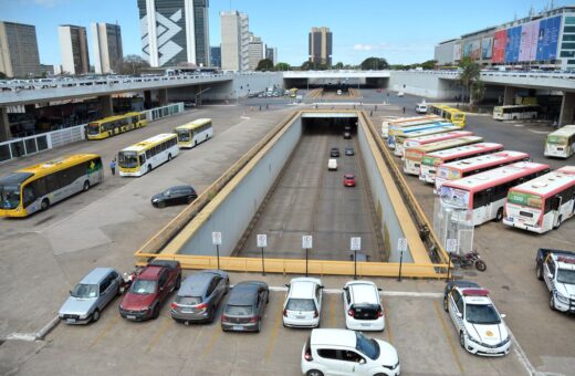 Começa greve dos rodoviários do DF nesta segunda-feira (6) e população da capital fica sem transporte público - Marcello Casal Jr/Agência Brasil