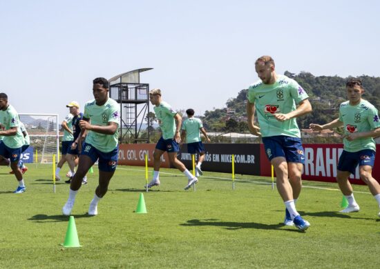 Seleção brasileira enfrenta a Colômbia nesta quinta-feira (16) pelas Eliminatórias para Copa 2026 - Foto: Reprodução/Joilson Marconne / CBF