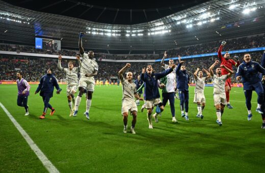 Italianos comemoram conquista após jogo - Foto: Reprodução/X @azzurri