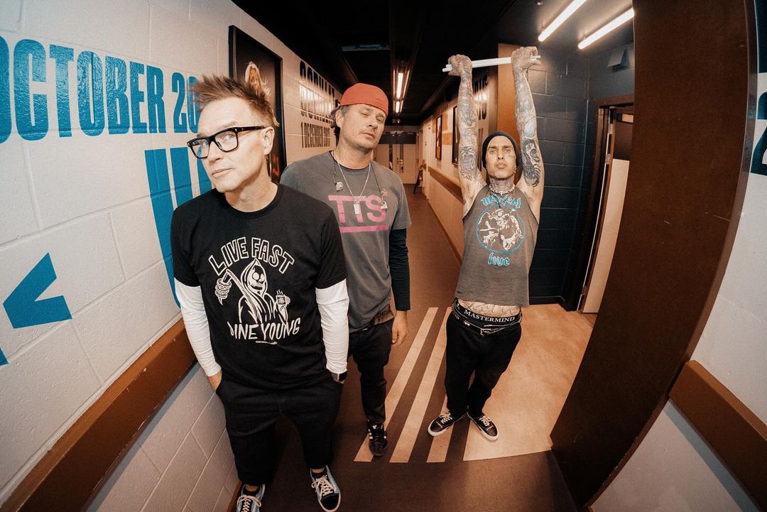 Após brincadeira em rede social, Blink-182 pode cancelar show no Brasil