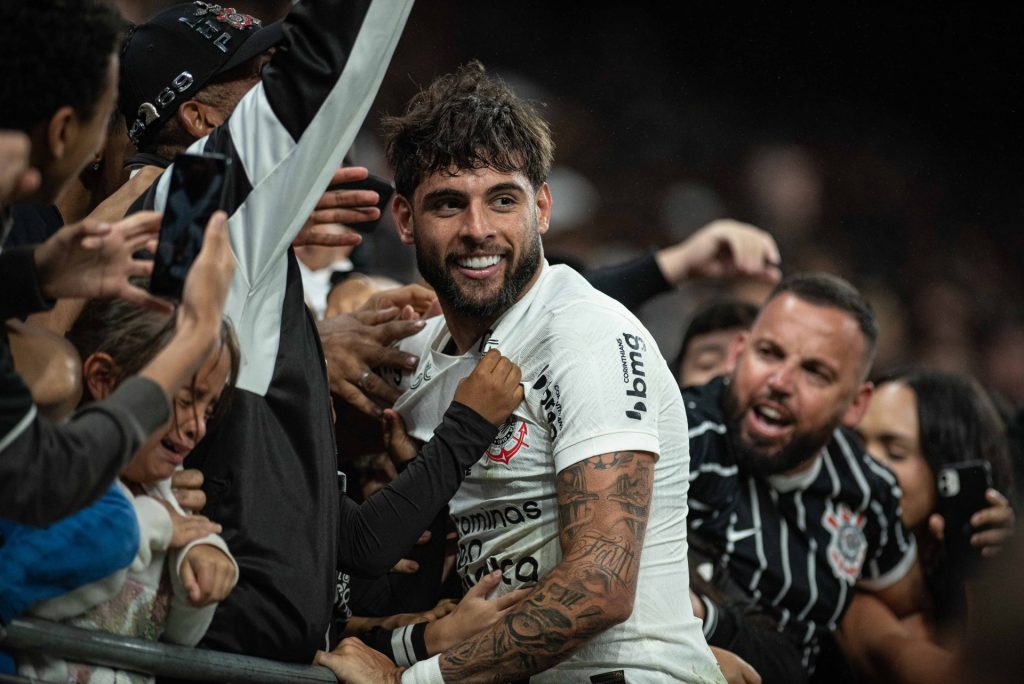 Yuri Alberto comemora seu gol na partida entre Corinthians e Athletico Paranaense Foto: Ronaldo Barreto/TheNewsS2/Estadão Conteúdo