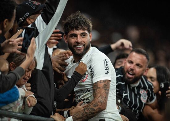 Yuri Alberto comemora seu gol na partida entre Corinthians e Athletico Paranaense Foto: Ronaldo Barreto/TheNewsS2/Estadão Conteúdo