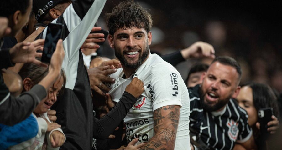 Yuri Alberto comemora seu gol na partida entre Corinthians e Athletico Paranaense Foto: Ronaldo Barreto/TheNewsS2/Estadão Conteúdo