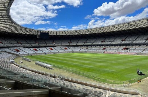 Vasco se prepara para partida decisiva com portões fechados