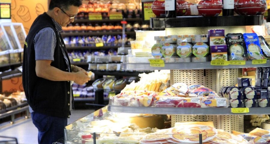 Vendas do varejo em supermercado em Manaus - Foto: Altemar Alcantara/Semcom