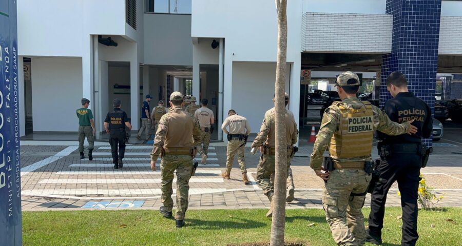 Polícia Federal realiza operação de fiscalização no Porto de Manaus