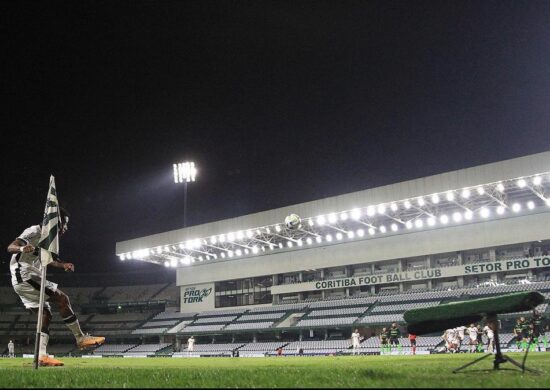 O Botafogo alcança os mesmos 63 pontos de Atlético-MG e Flamengo - Foto: Reprodução/Instagram @botofogo