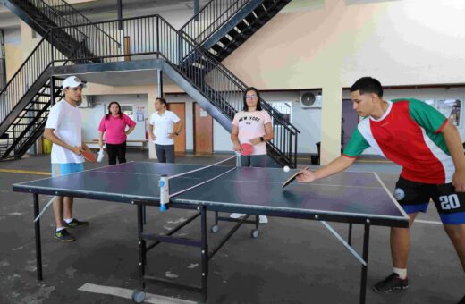 Aluno dos alunos do Centro de Educação de Jovens e Adultos (Ceja) Jacira Caboclo e Ceja Paulo Freire em Manaus, participam dos jogos escolares, em várias modalidades - Foto: Reprodução/Eduardo Cavalcante/ Sedel