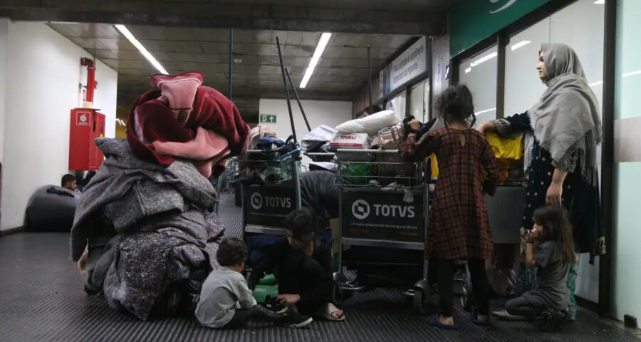 afegãos-aeroporto-guarulhos