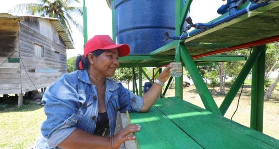 Seca dos rios também afeta abastecimento de água potável em comunidades ribeirinhas - Foto: Alex Pazuello/Secom