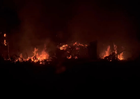 Causas do incêndio serão apuradas pelos órgãos competentes - Foto: Reprodução/WhatsApp