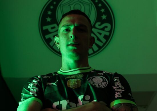 Aníbal Moreno só poderá atuar na próxima janela de transferência do Palmeiras - Foto: Reprodução/X X @Palmeiras