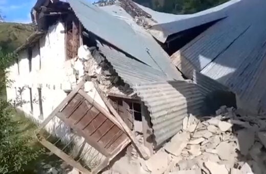 Terremoto no Nepal deve contabilizar mais vítimas. segundo autoridades - Foto: Reprodução/X @Joo00556315