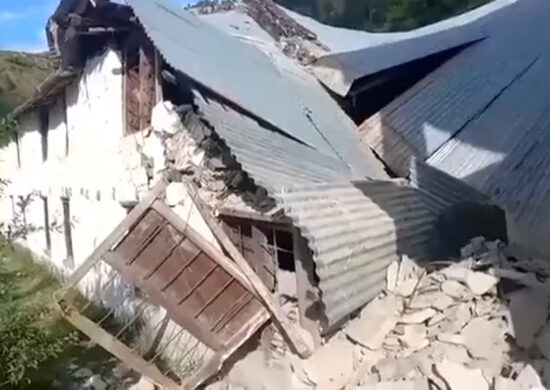 Terremoto no Nepal deve contabilizar mais vítimas. segundo autoridades - Foto: Reprodução/X @Joo00556315