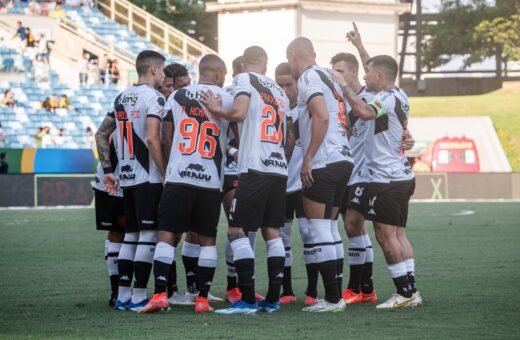 Vasco ainda está na zona de rebaixamento - Foto: Reprodução/X @VascodaGama