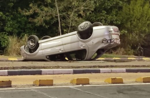 Capotamento na Ville Roy: veja imagem do acidente na importante avenida de Boa Vista-RR