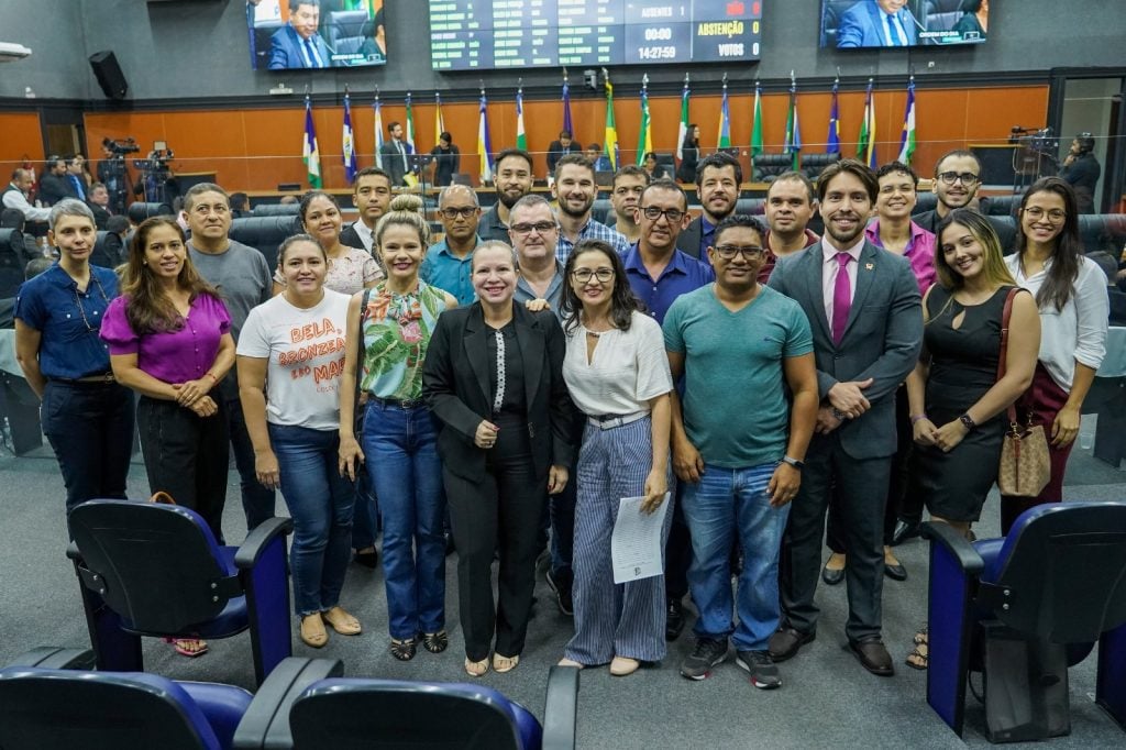 Deputados de Roraima aprovam novo plano de cargos e salários dos servidores