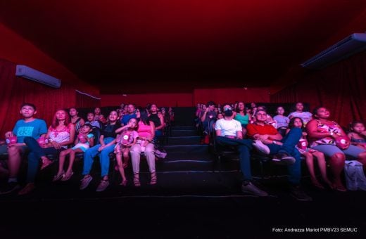 'Cinema do Noel' oferece filme e pipoca gratuitos em Boa Vista