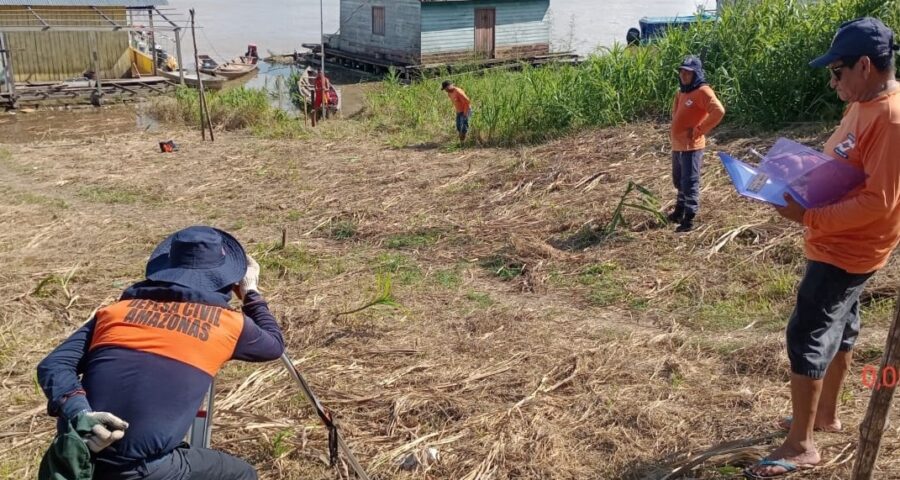 A medição é realizada a partir do conjunto de réguas linimétricas instaladas