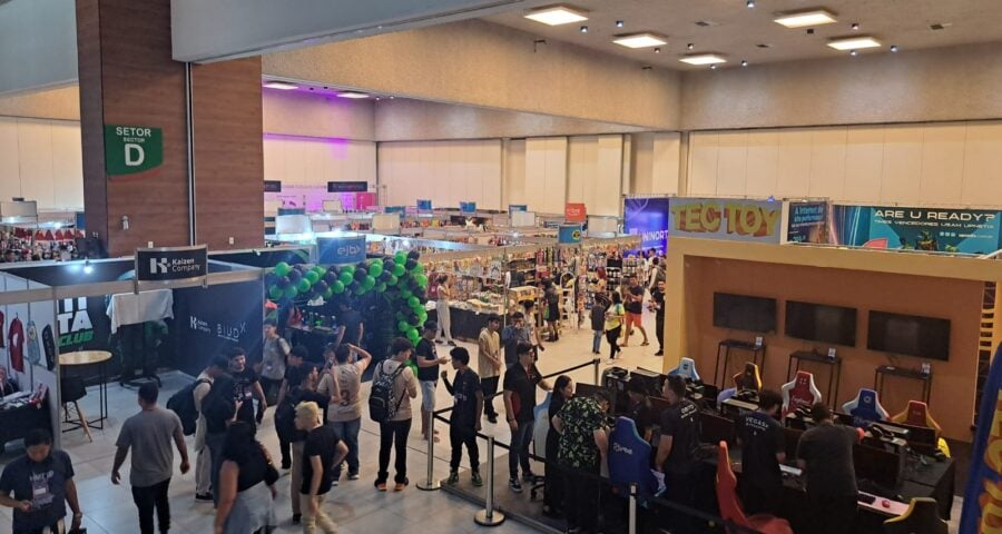 Público aguardava ansioso para abertura dos portões do Amazon Tecnogame - Foto: Bárbara Fernandes