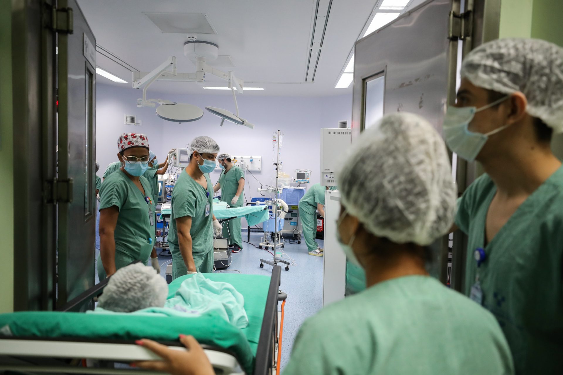 Saúde: Cirurgia no Hospital Delphina Azziz - Foto: Lucas Silva/Secom
