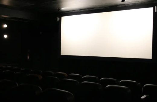 O projeto “cota de tela” que serve para dar lugar a filmes brasileiros nos cinemas do país, segue para sanção de Lula -Foto: Rovena Rosa/Agência Brasil