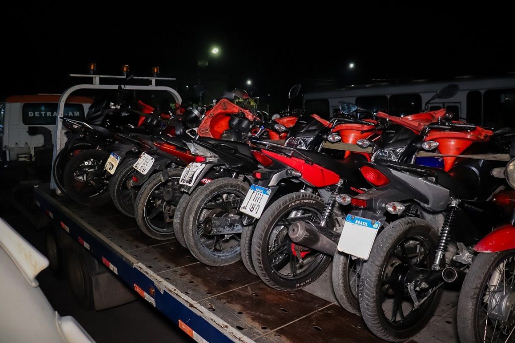 As motos foram recolhidas para o parqueamento do Detran- Fotos: Isaque Ramos/Detran-AM