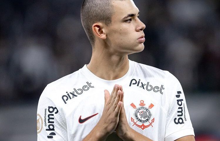 Gabriel Moscardo está na mira do PSG - Foto: Reprodução/Instagram @gabrielmoscard