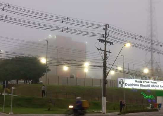 Previsão do tempo Neblina no Hospital Delfina Aziz: Foto Celso Maia Jr