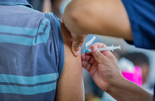 Imunização contra influenza atende gruspo prioritários - Foto: Divulgação/Semsa