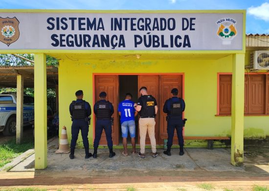 Homem acusado de matar esposa em aldeia peruana é preso no interior do AC