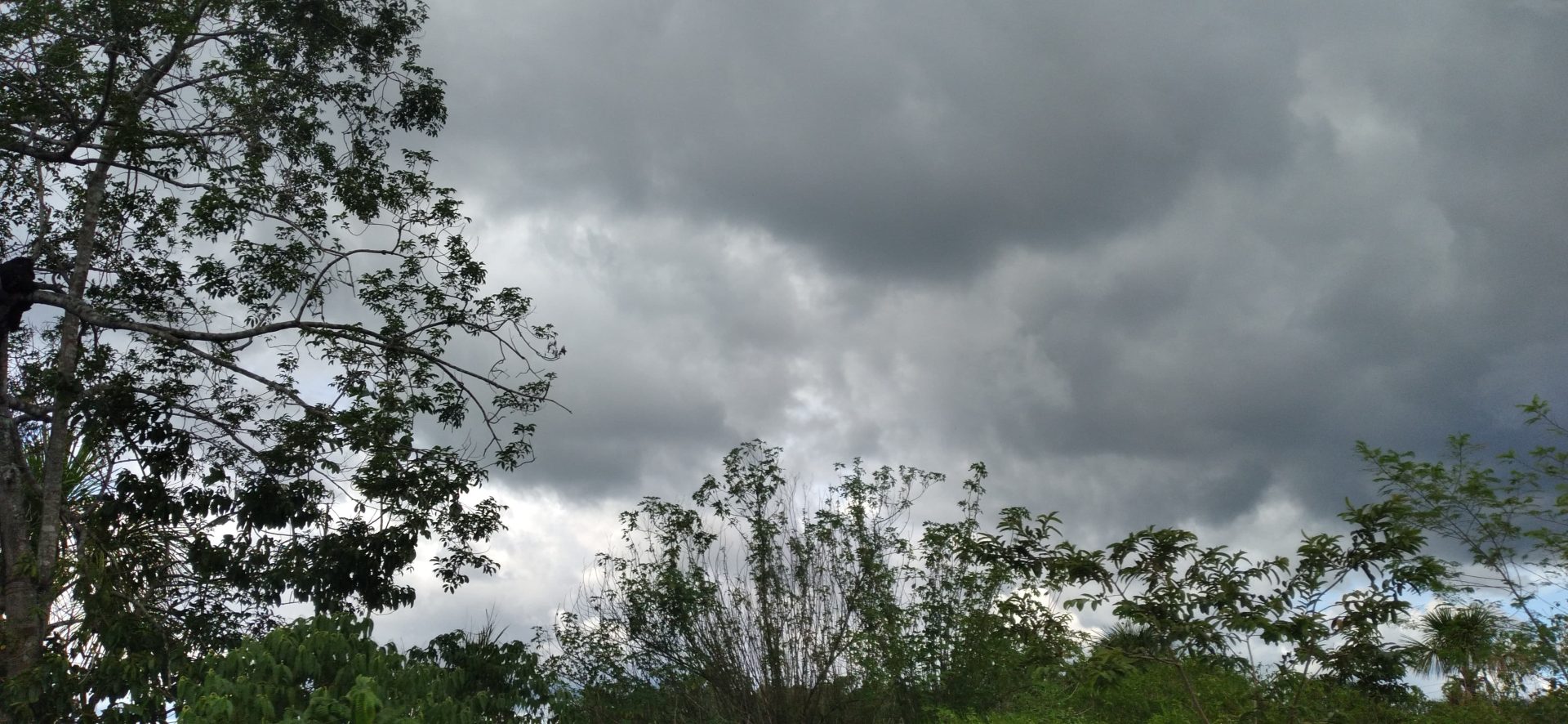 Previsão do tempo é de muitas nuvens com chuva isolada - Foto: Ana Kelly Franco/Portal Norte