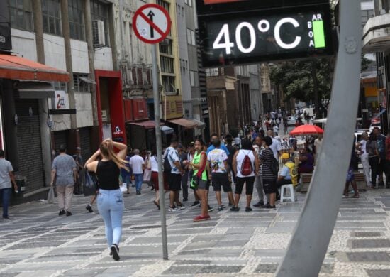 Altas temperatura: Termômetro marca 40°C marca em São Paulo - Foto: Renato S. Cerqueira/ Futura Press/ Estadão Conteúdo