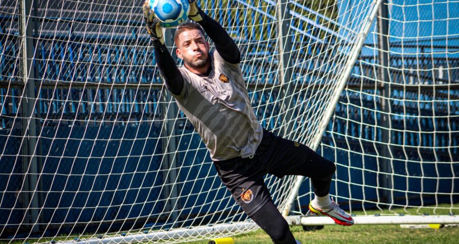 Amazonas FC estende o contrato do goleiro Edson Mardden - Foto: Divulgação/AMFC