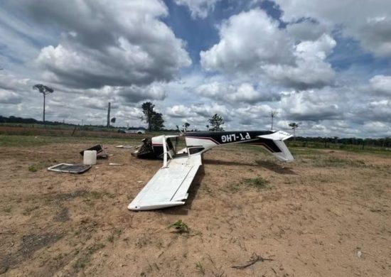 Avião com materiais para embalar drogas cai em Roraima