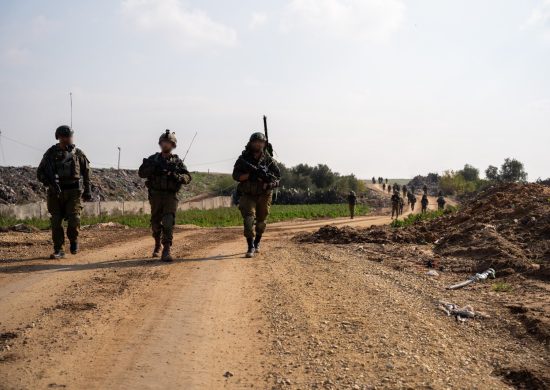Após morte de reféns, governo de Israel confirma que incursões do Exército vão continuar - Foto: Reprodução/X @IDF