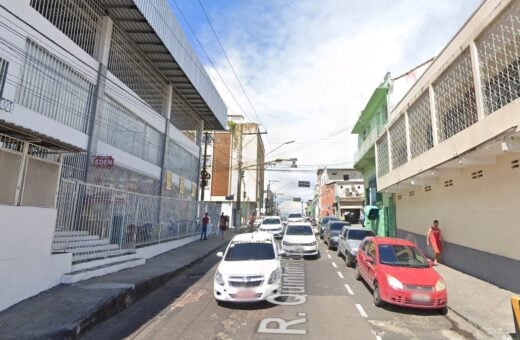 Hotéis clandestinos disputados ficam na rua Quintino Bocaiúva - Foto: Reprodução/GoogleMaps