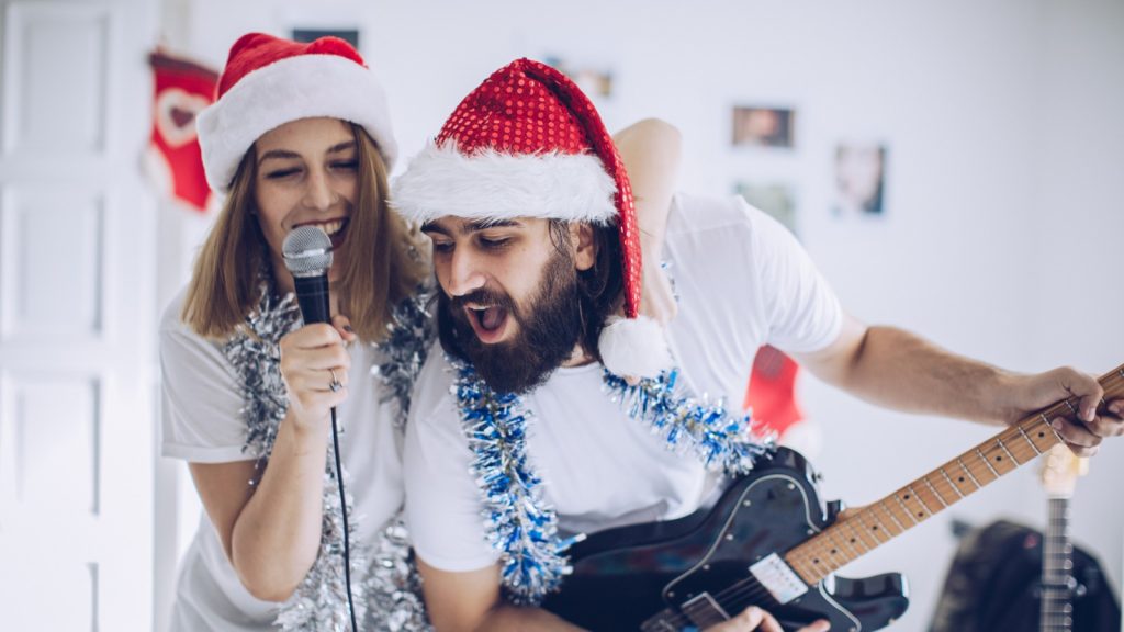 melhores-musicas-de-natal-playlist-foto-reproducao-canva