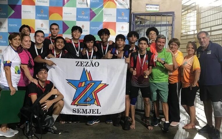 Vôlei reúne jovens alunos de 14 núcleos esportivos de Manaus - Foto: Divulgação / FME