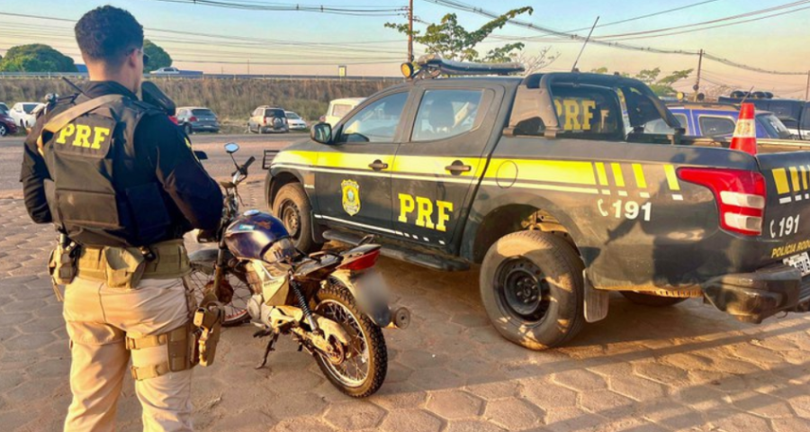 Moto furtada em 2017 é apreendida pela PRF em Roraima - Foto: PRF/RR